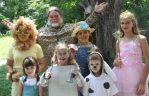 Wizard of Oz
                  cast